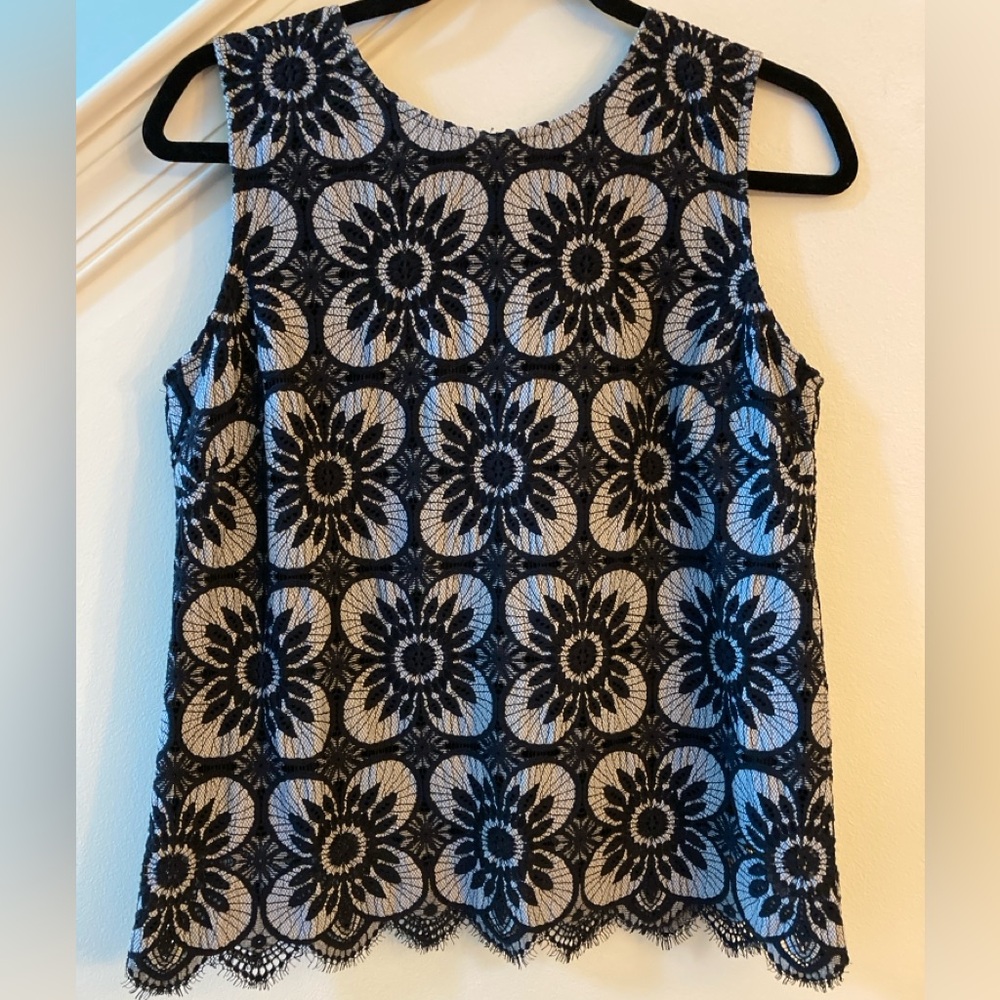 Banana Republic Sleeveless Floral Black Lace Top Small